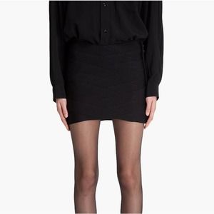 EUC! Haute Hippie Black Bondage Mini Skirt 9105 Size Medium